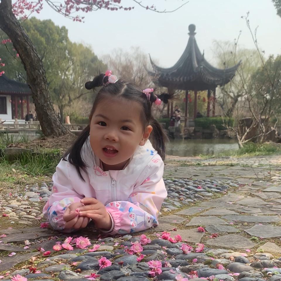 蓝色妖姬