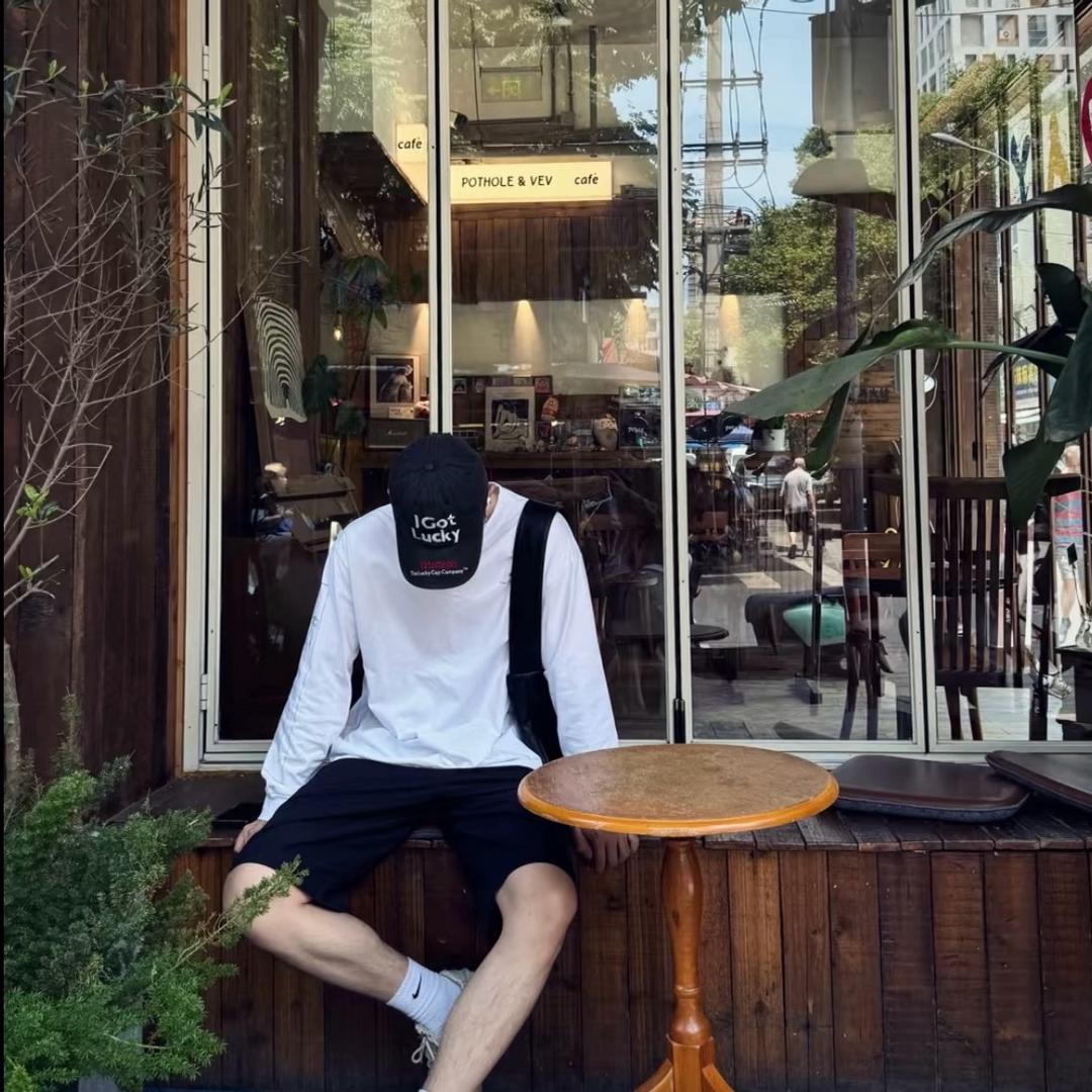 小权༄༅