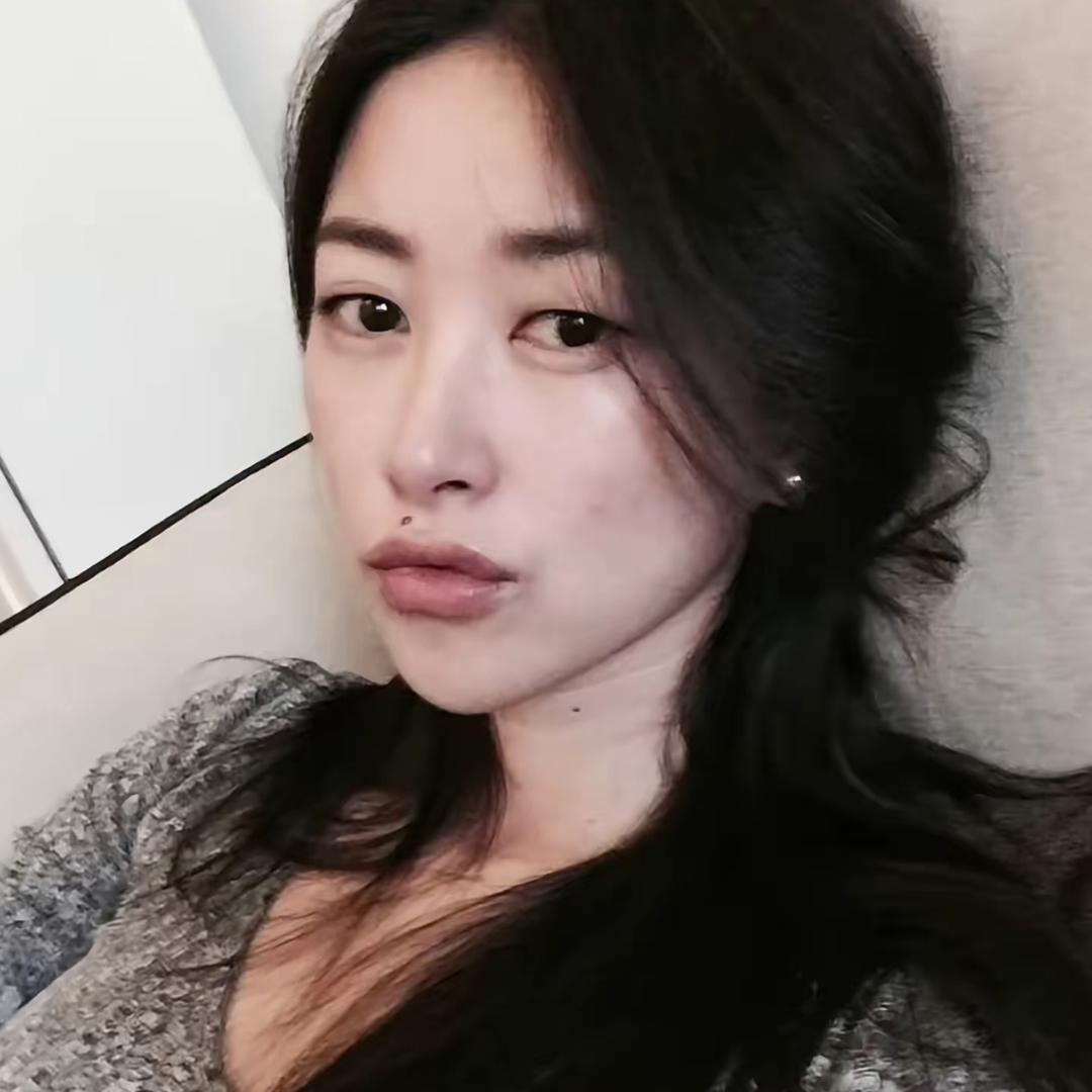 -胡欣欣