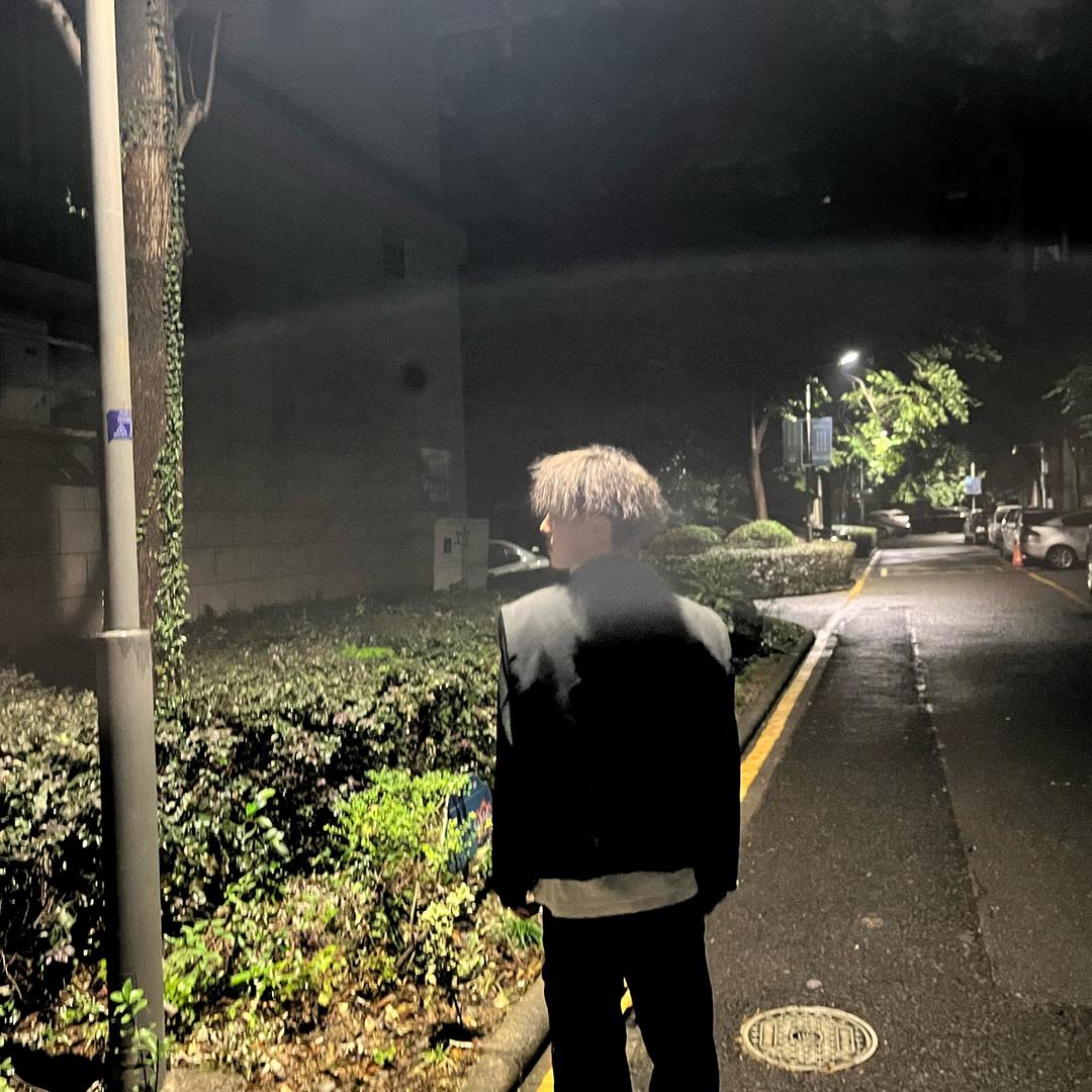 不晚