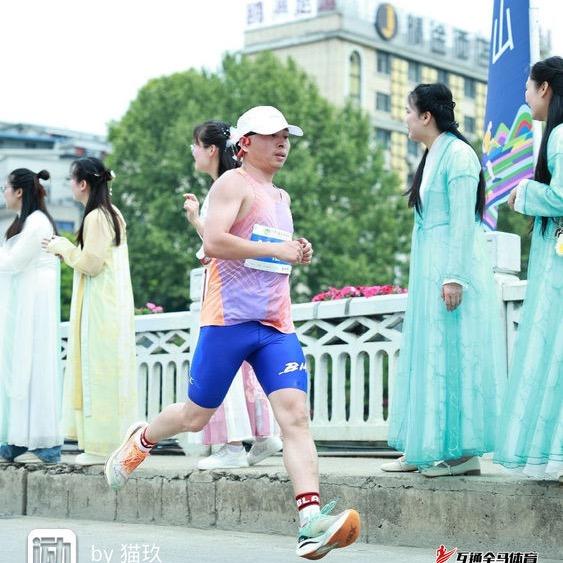 湖北龙达工程机械