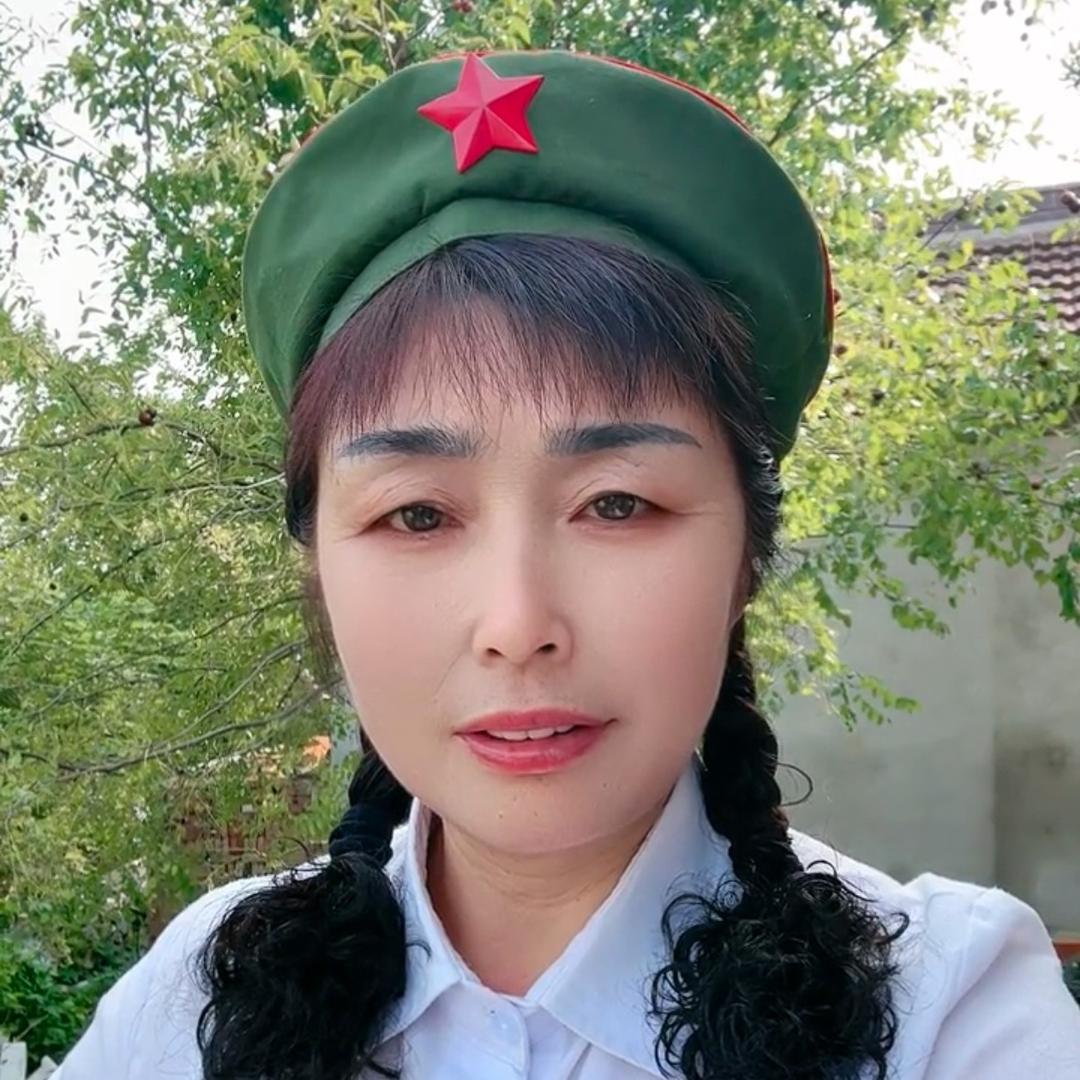 金牡丹【手机摄影】