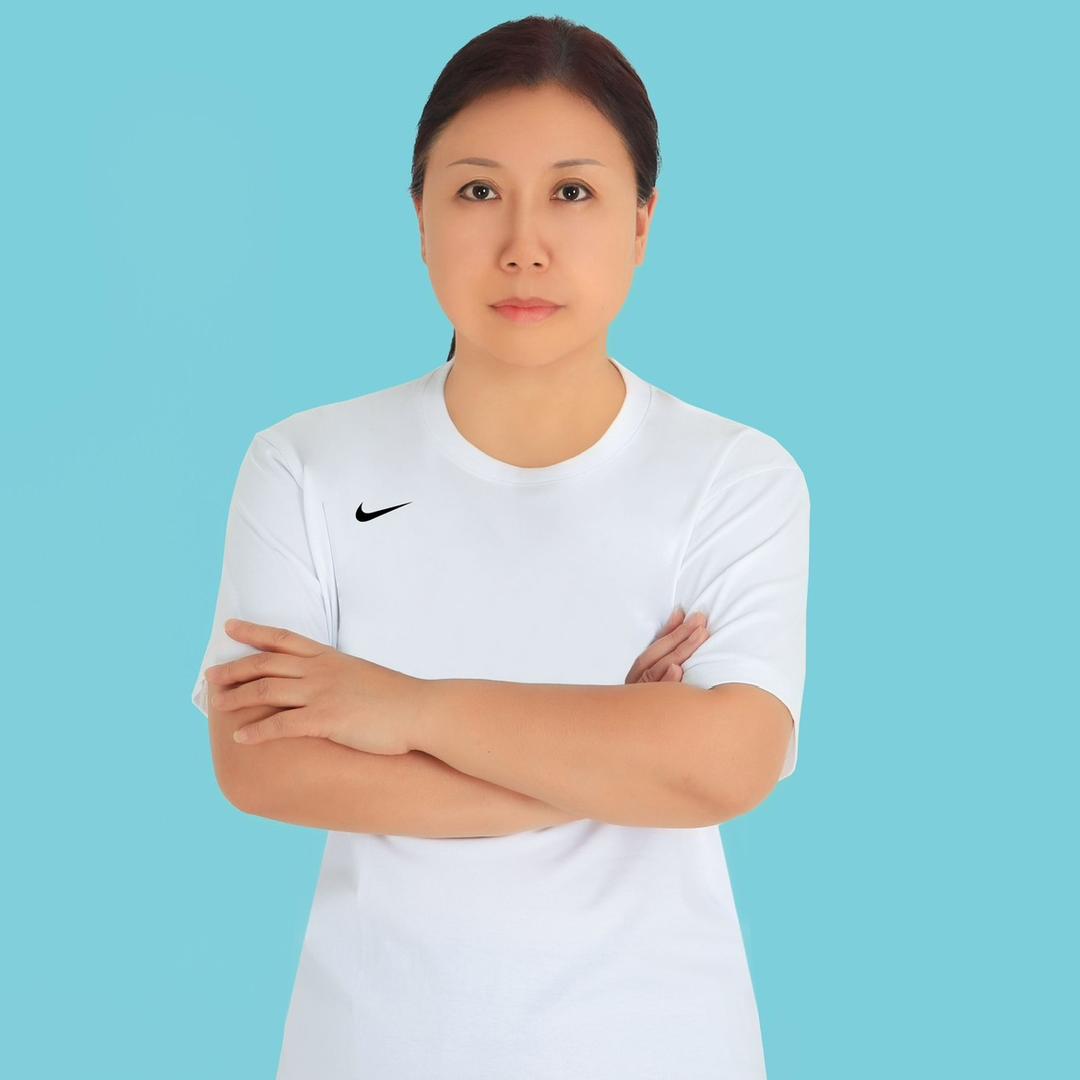 杨帆游泳教练