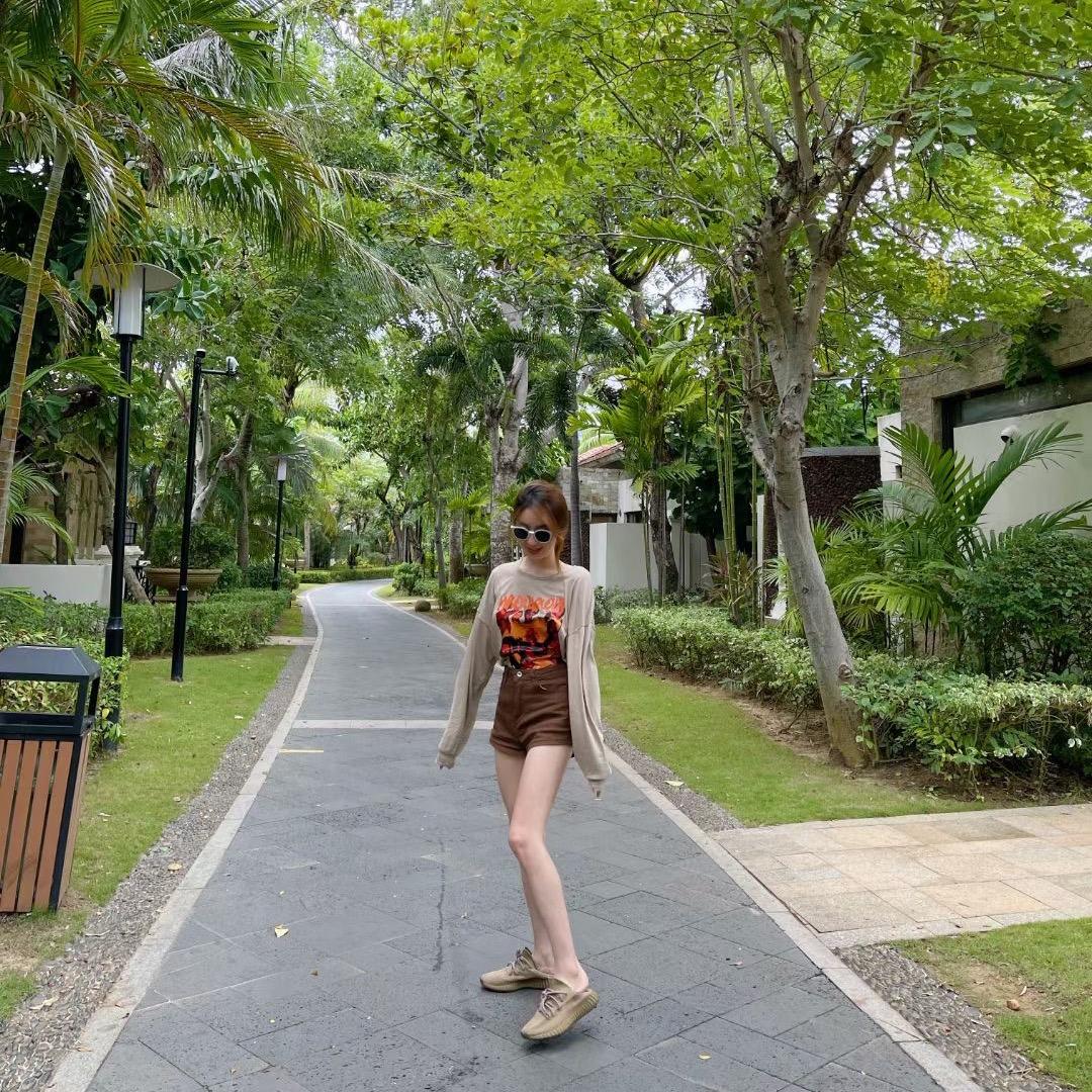 看不见深海的蓝