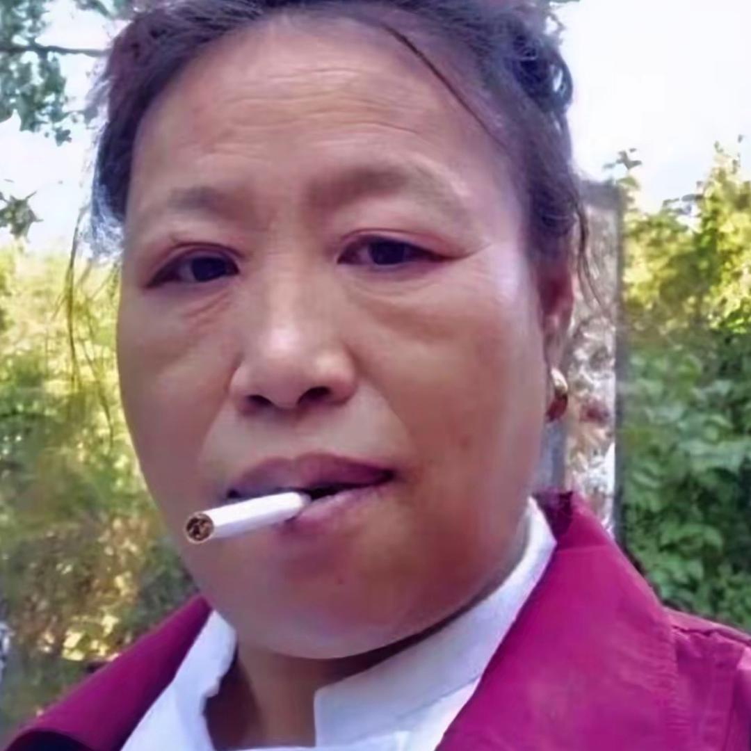 AAA南门水果摊王姐.