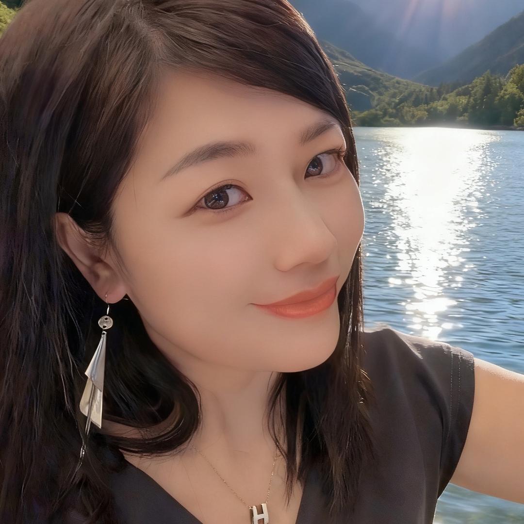 ☘️嫣然浅笑☘️