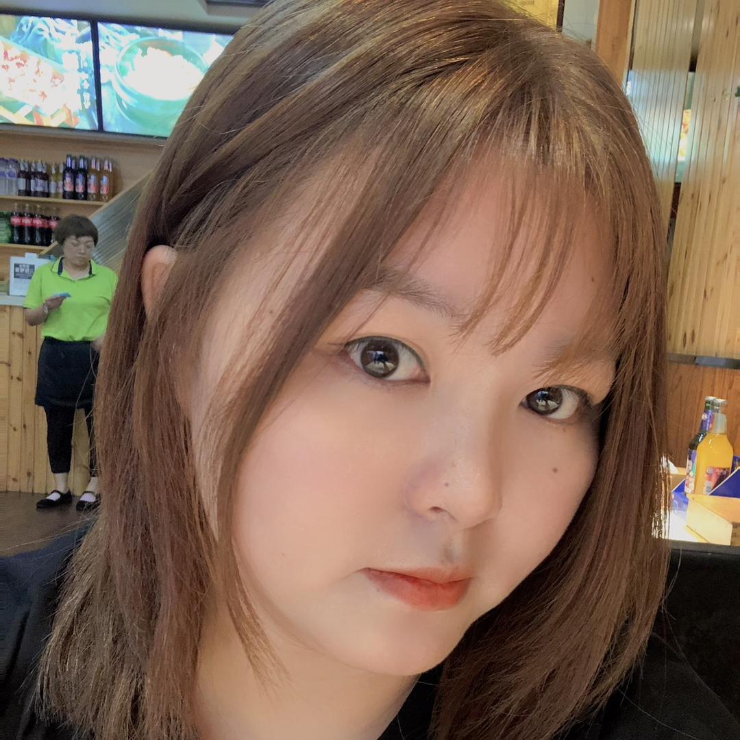 梅河口市小田家童装店