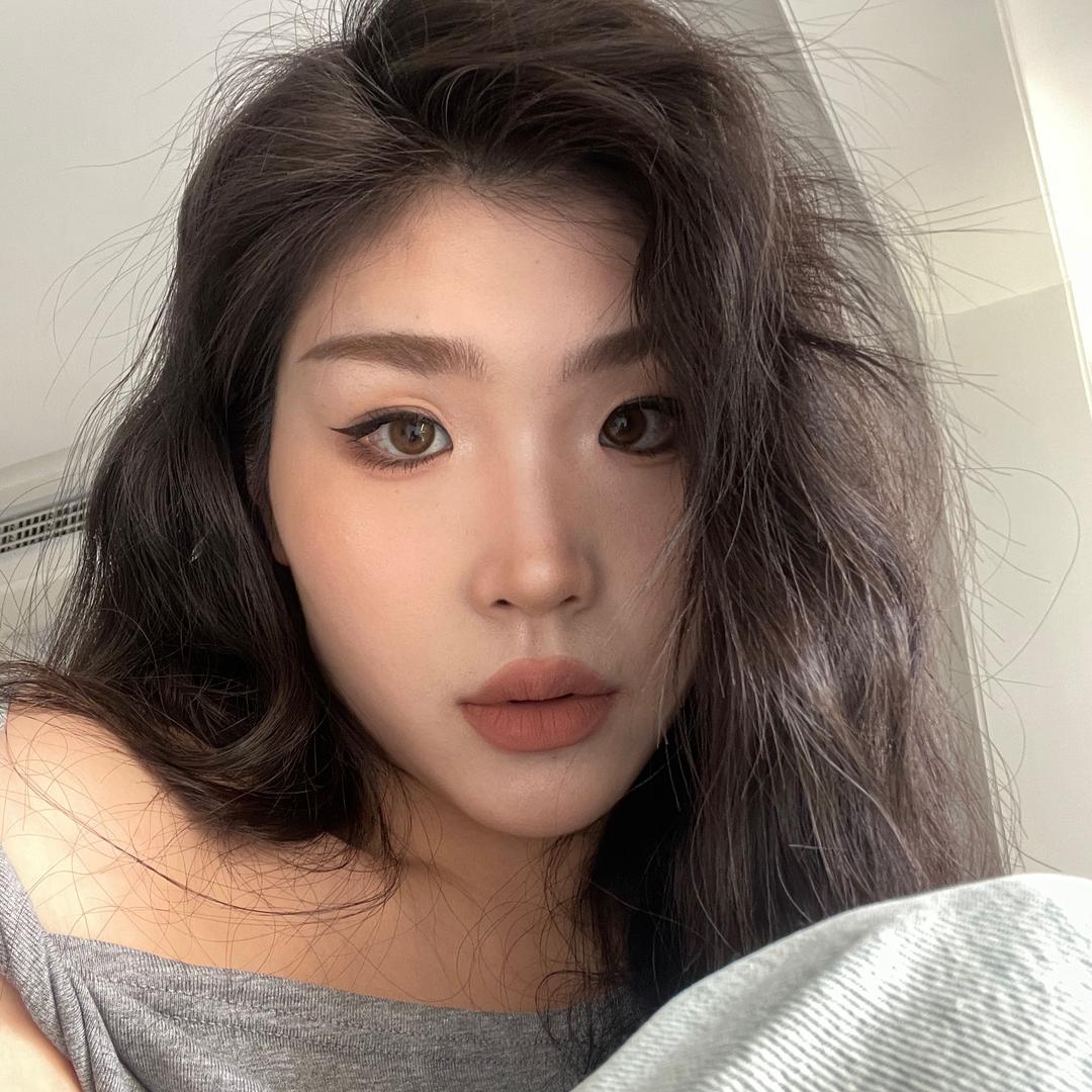 是辉辉-