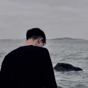 ㅤㅤㅤ哲