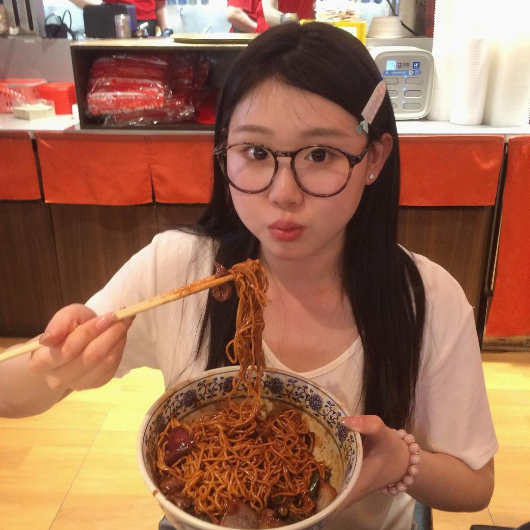 我是车厘子小姐