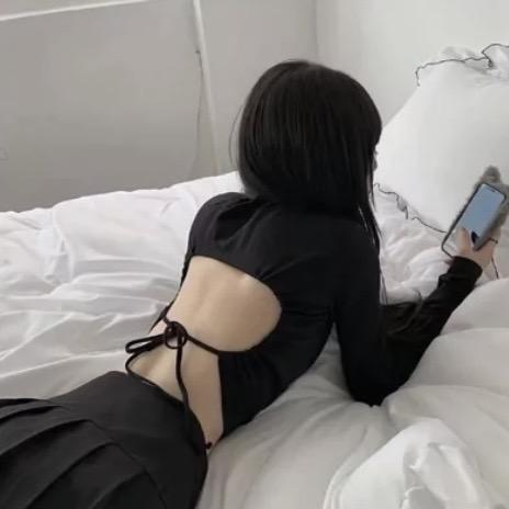 酥 酥.