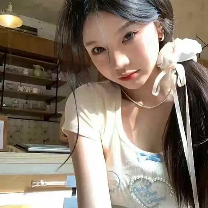微醺小猫^ ᯅ̈.