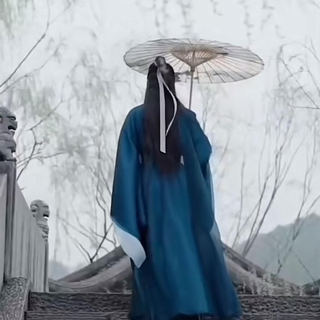 孤影.