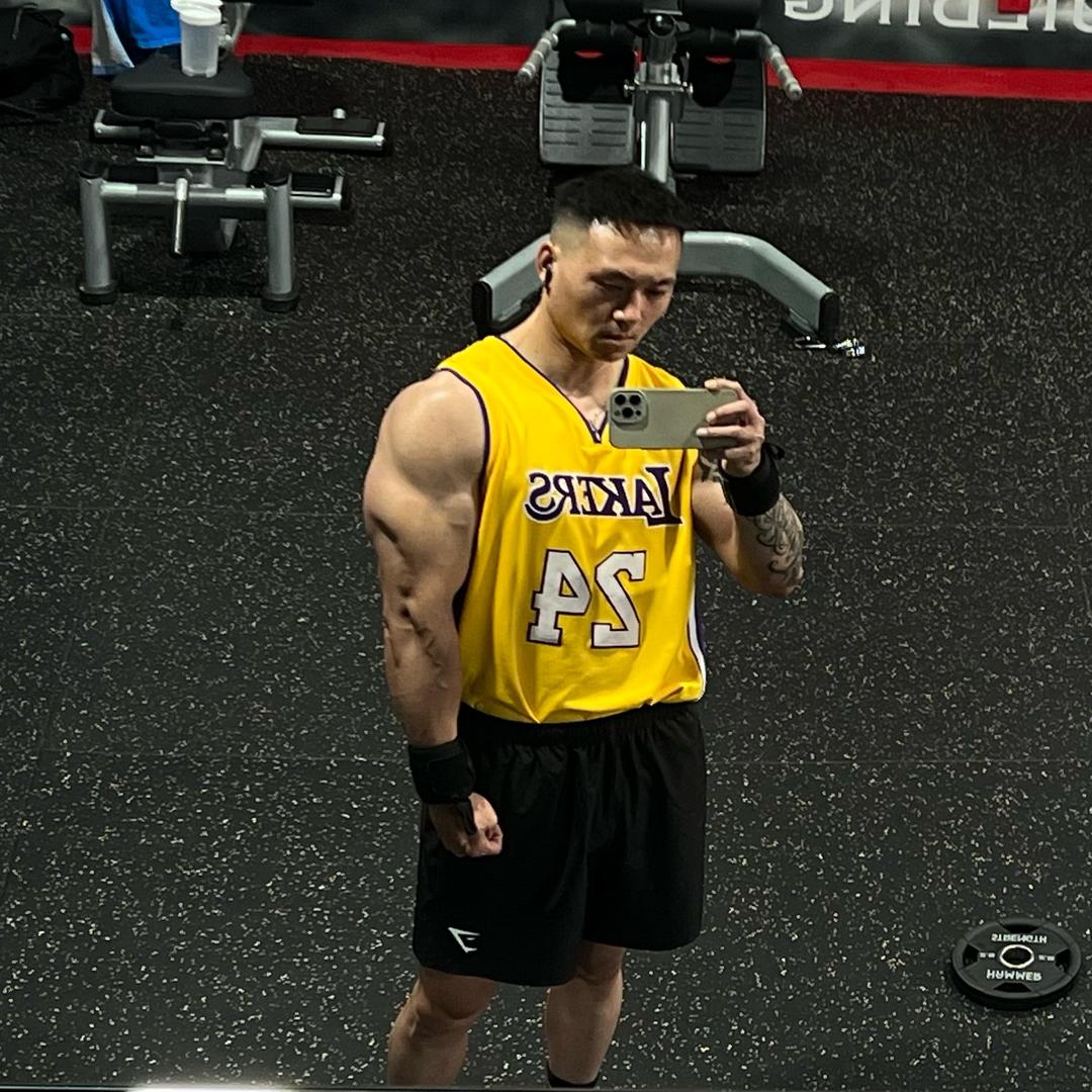 陆毅（备赛版）