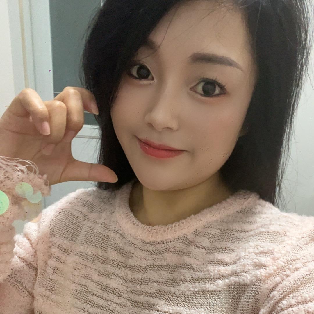 小九^_^