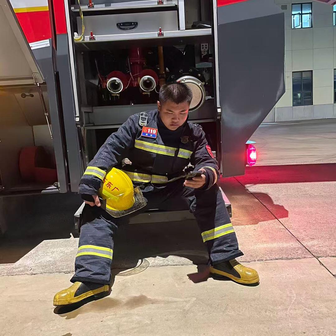 小刘战斗员🚒