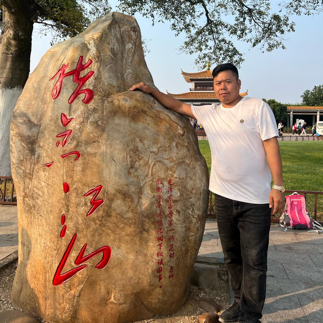 盛宏劳务有限公司（专业地坪施工团队）