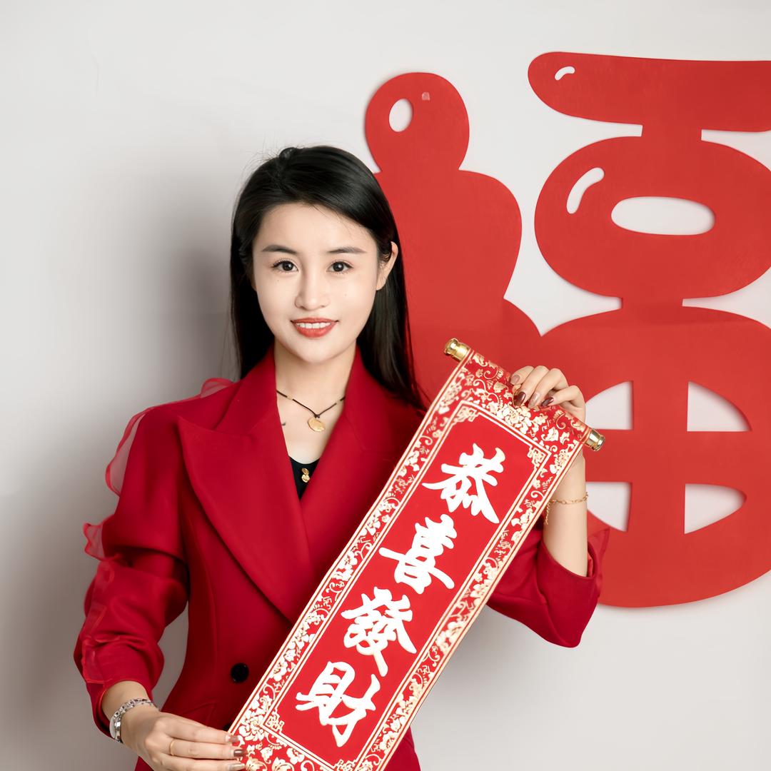 蓝淼幼儿园—园长阿姨