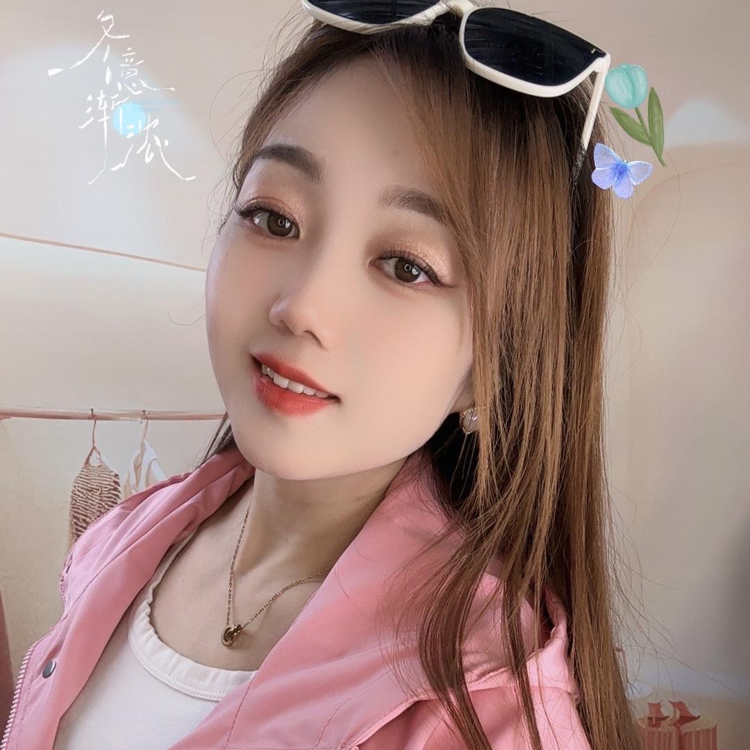 栗子精品女装穿搭
