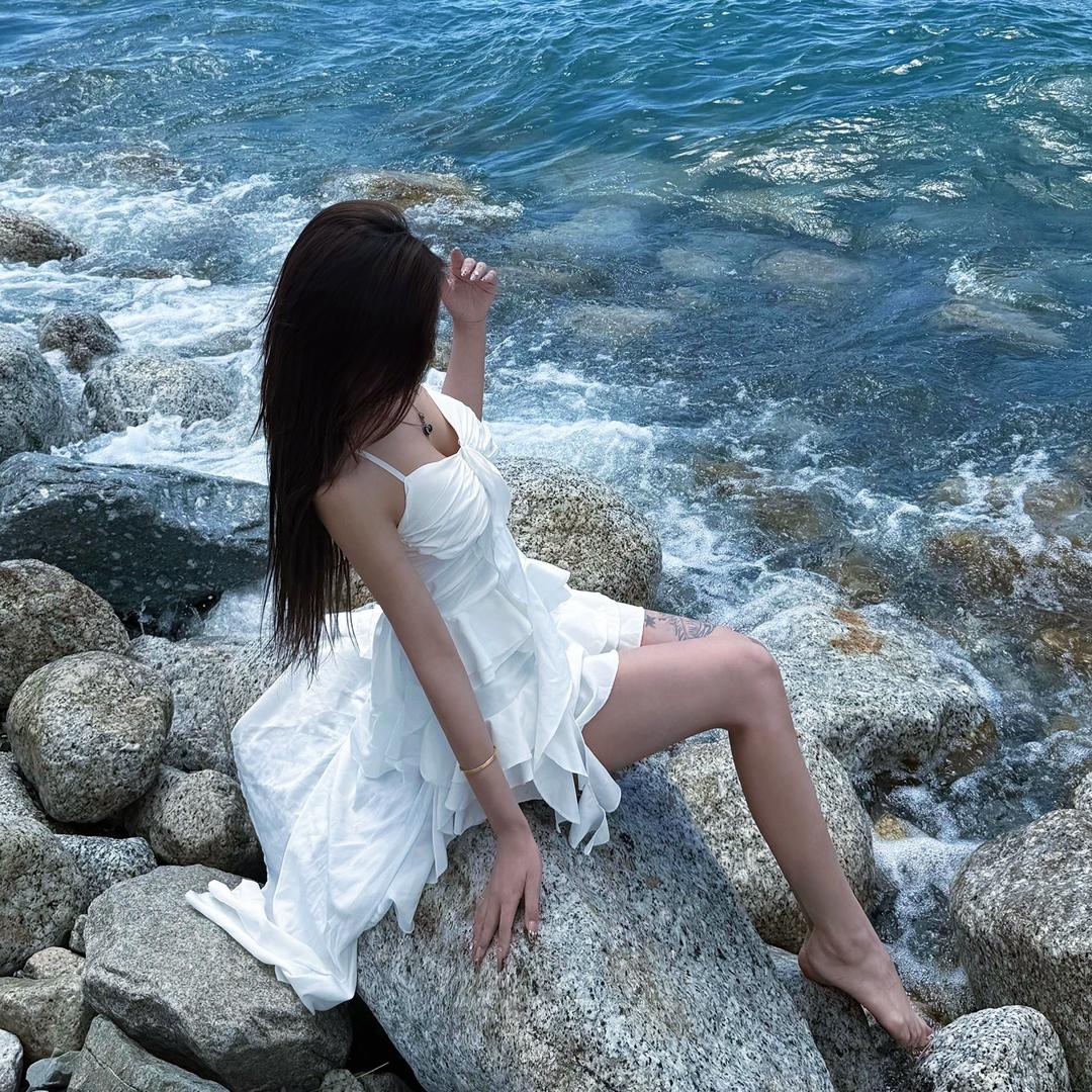 一名女神经呀