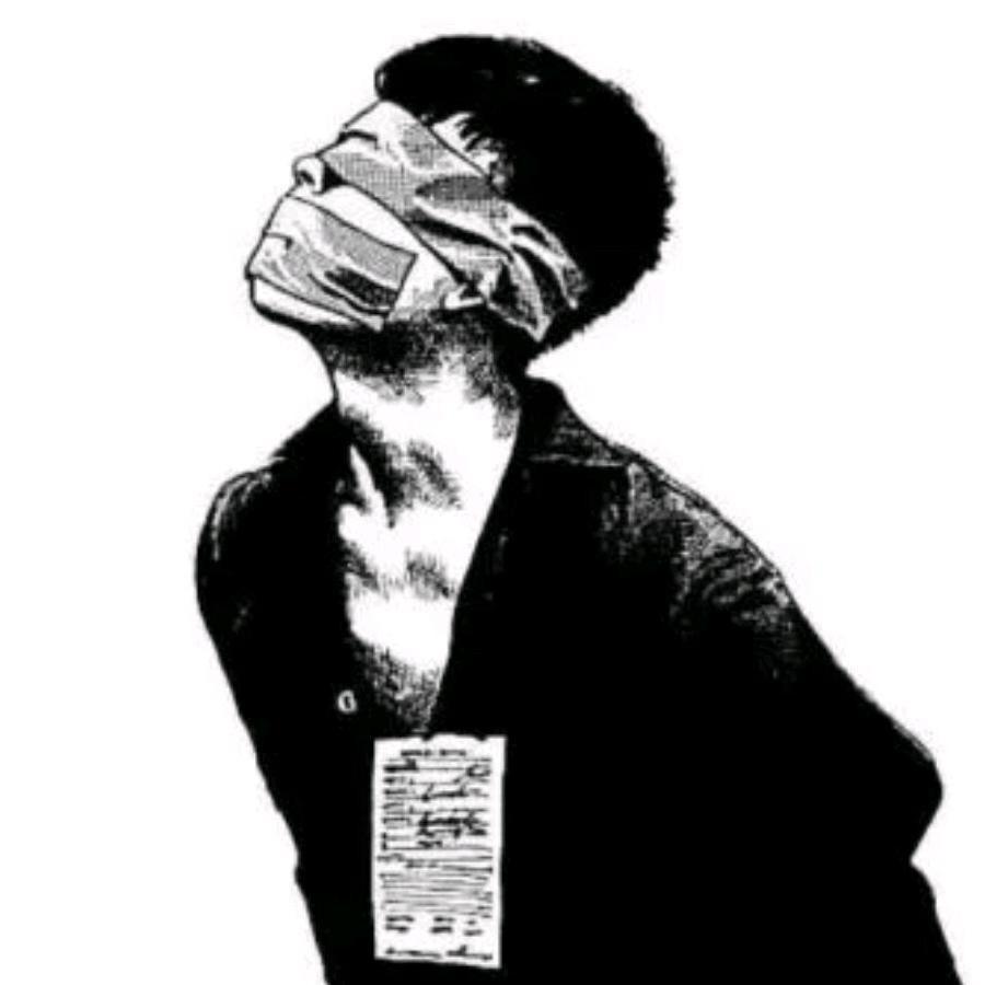 果断的灰机