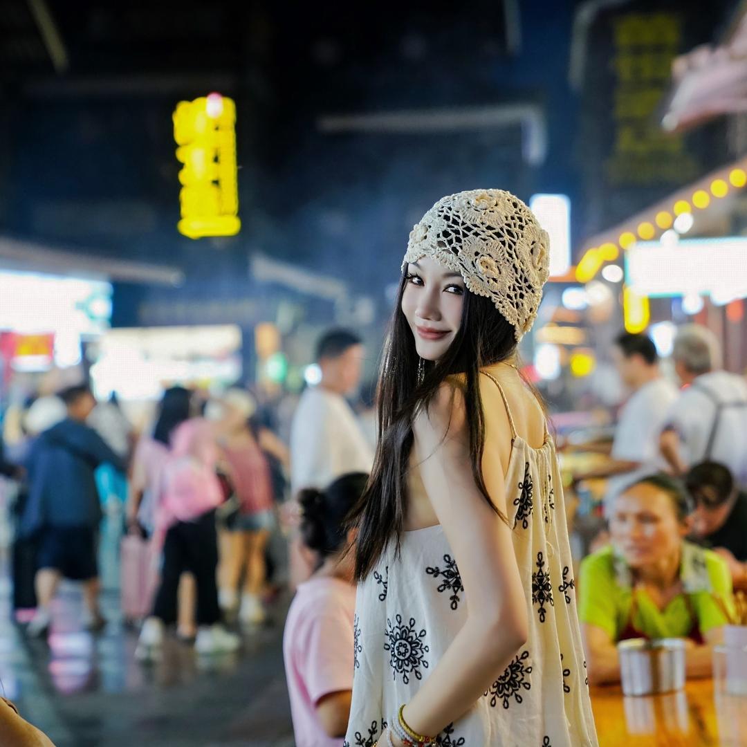 模特小甜甜