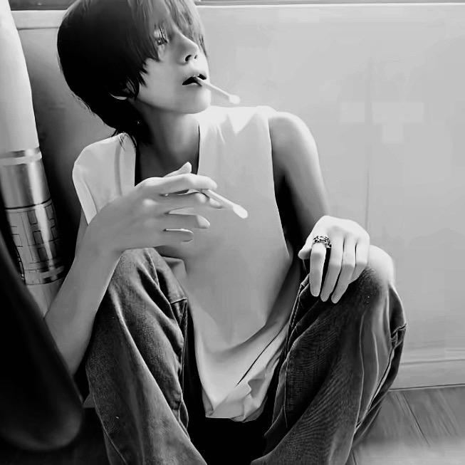 伤心的灰色卷纸4241