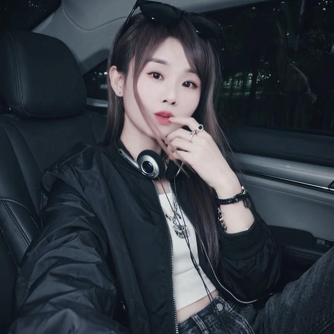 🕊꧔ꦿ᭄💞小小꧔ꦿ᭄💞