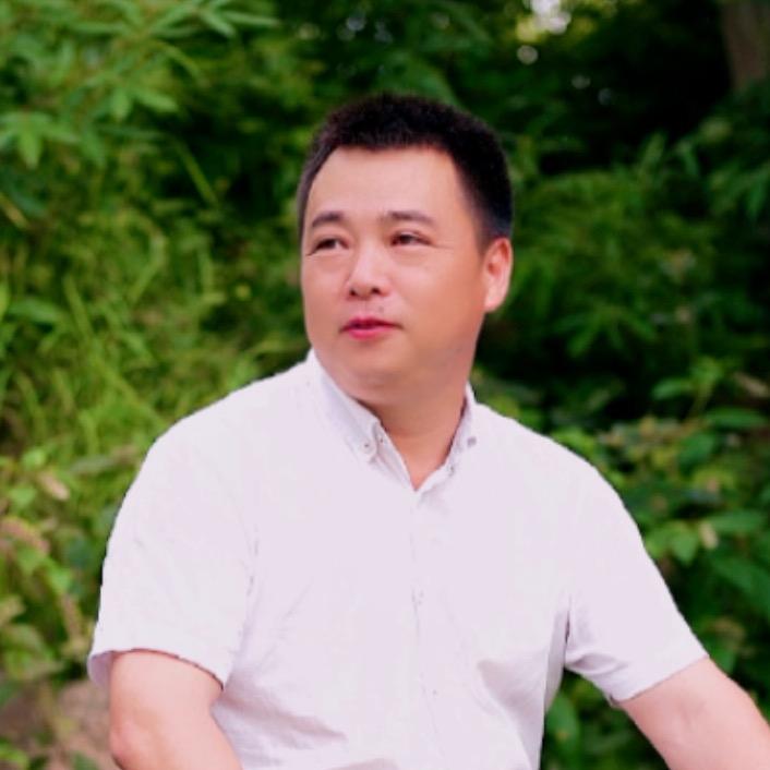 余东村余晓勤