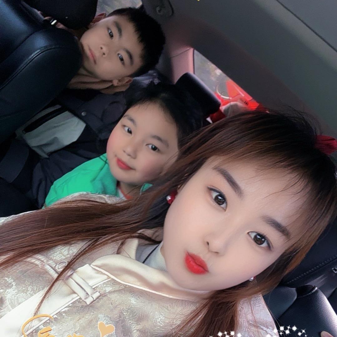 金达手机城小青