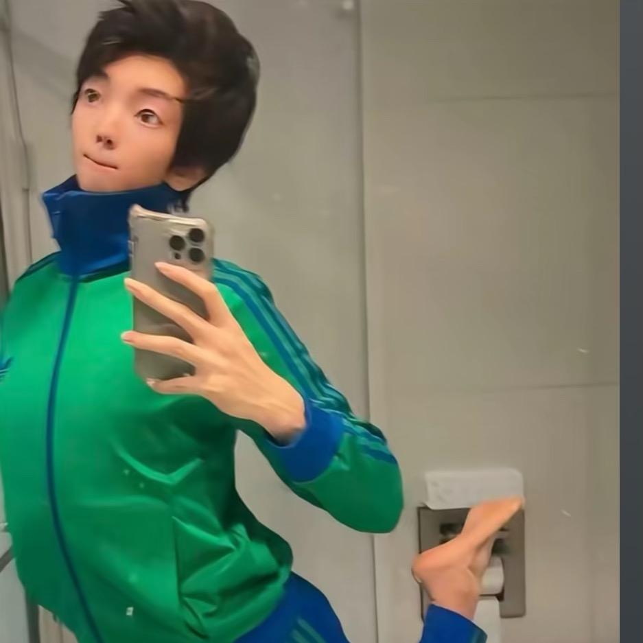 水色的泪