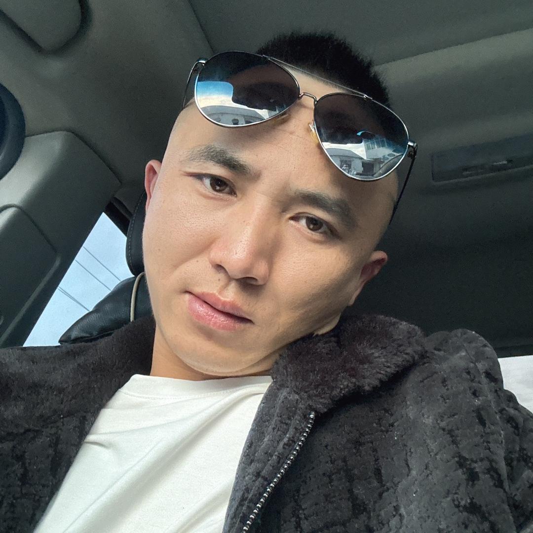 💞ꦿ᭄哥只沾花不惹草ོꦿృ༊