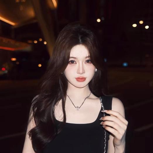 浩哥女装小跟班
