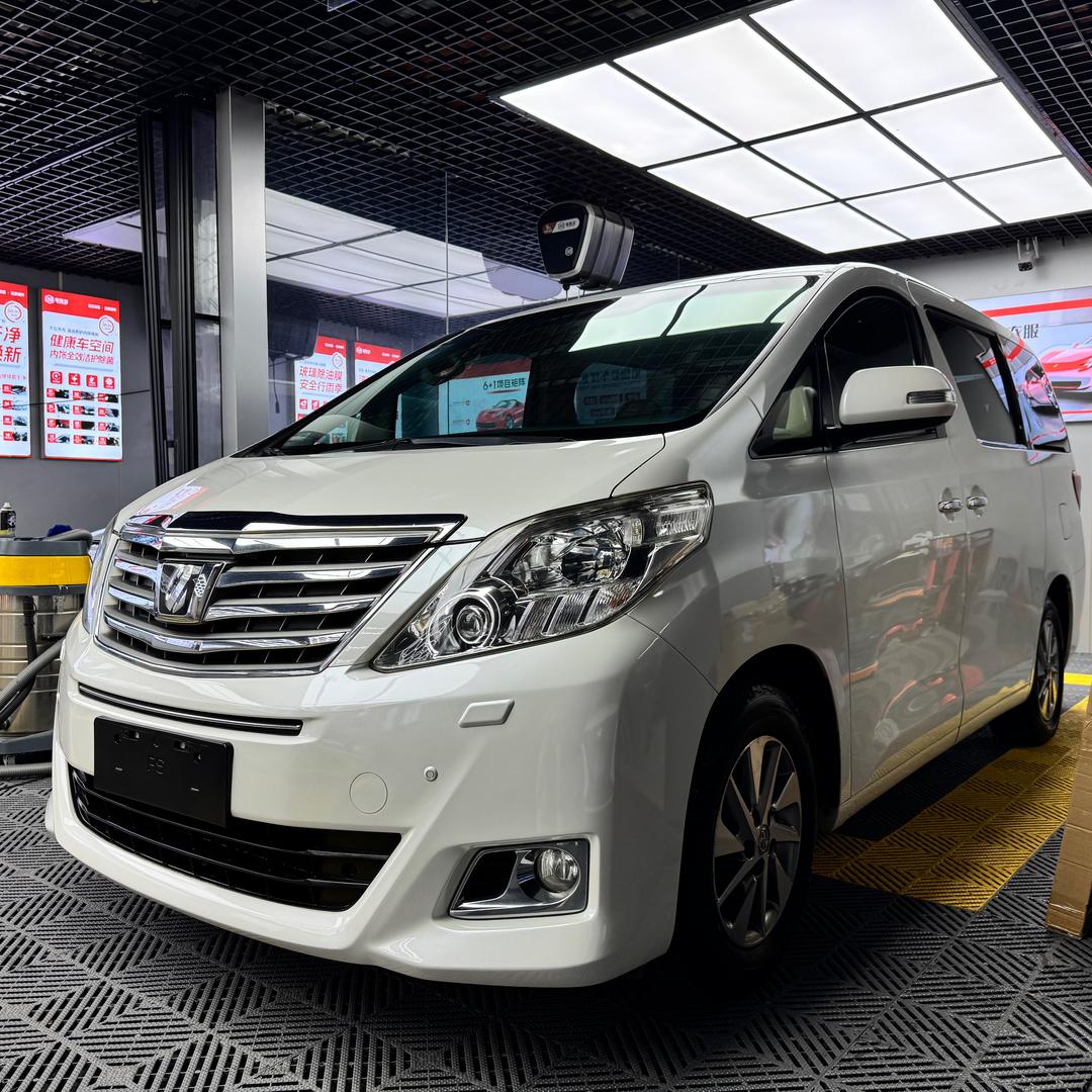 忠汇名车紧先生