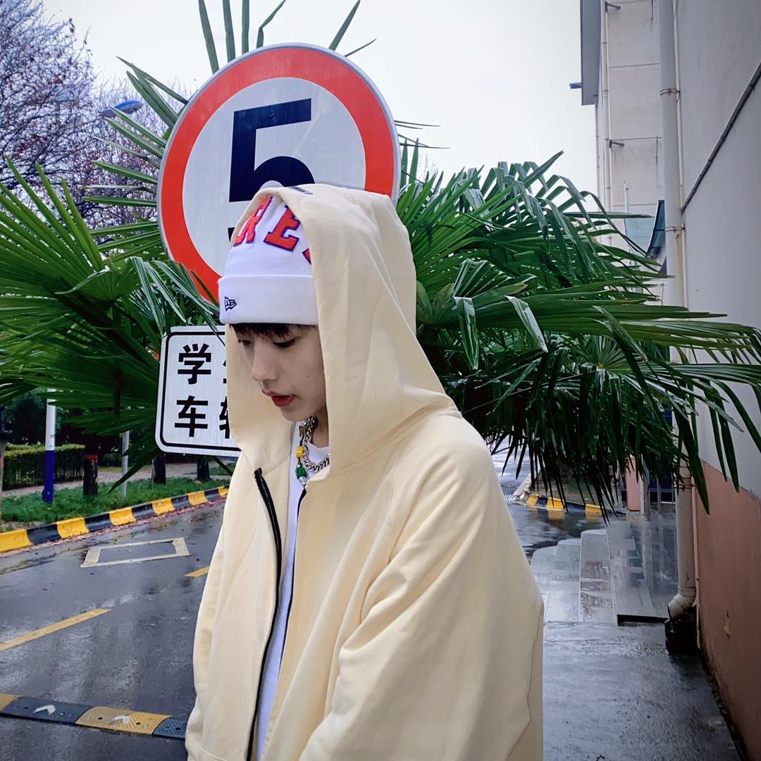 俊星