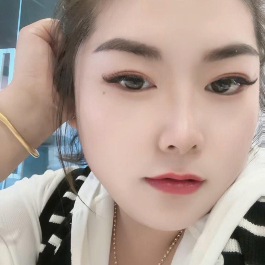 芯姐（易县三妞脆皮烤鱼）