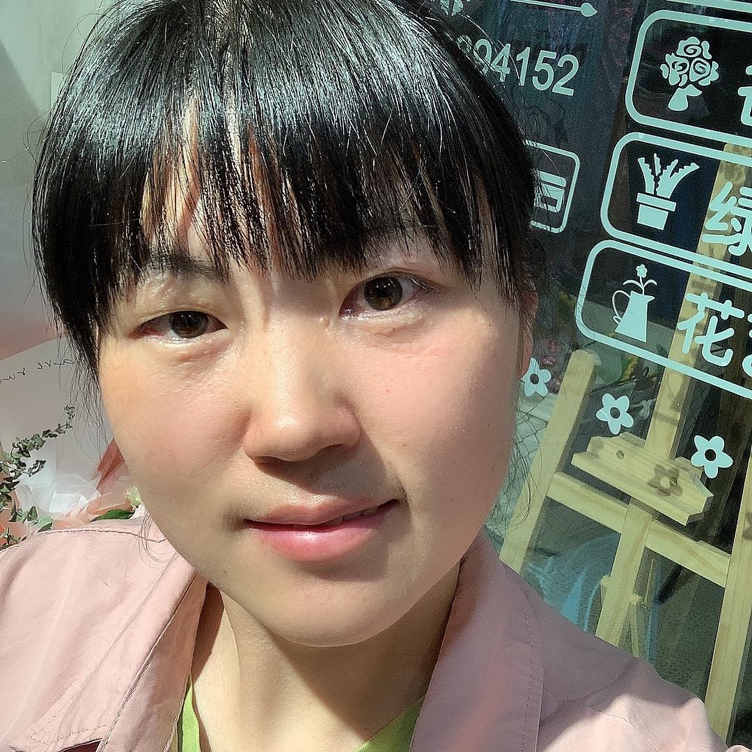 芳卿那家花店