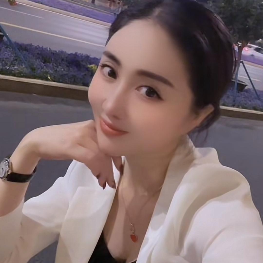 小酒窝苏馨～克东天然苏打水