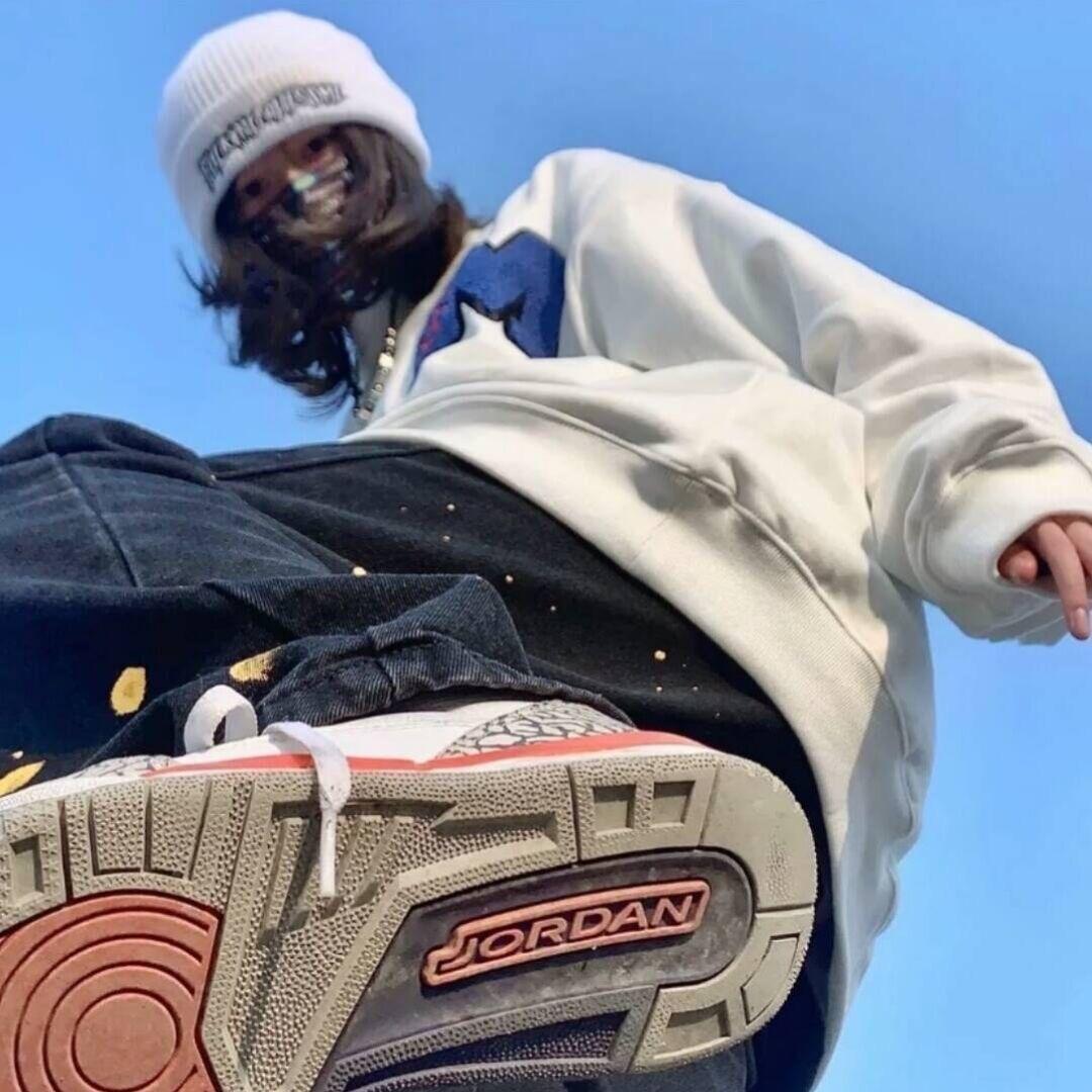 灿嘻嘻✌︎˶╹ꇴ╹˶✌︎～