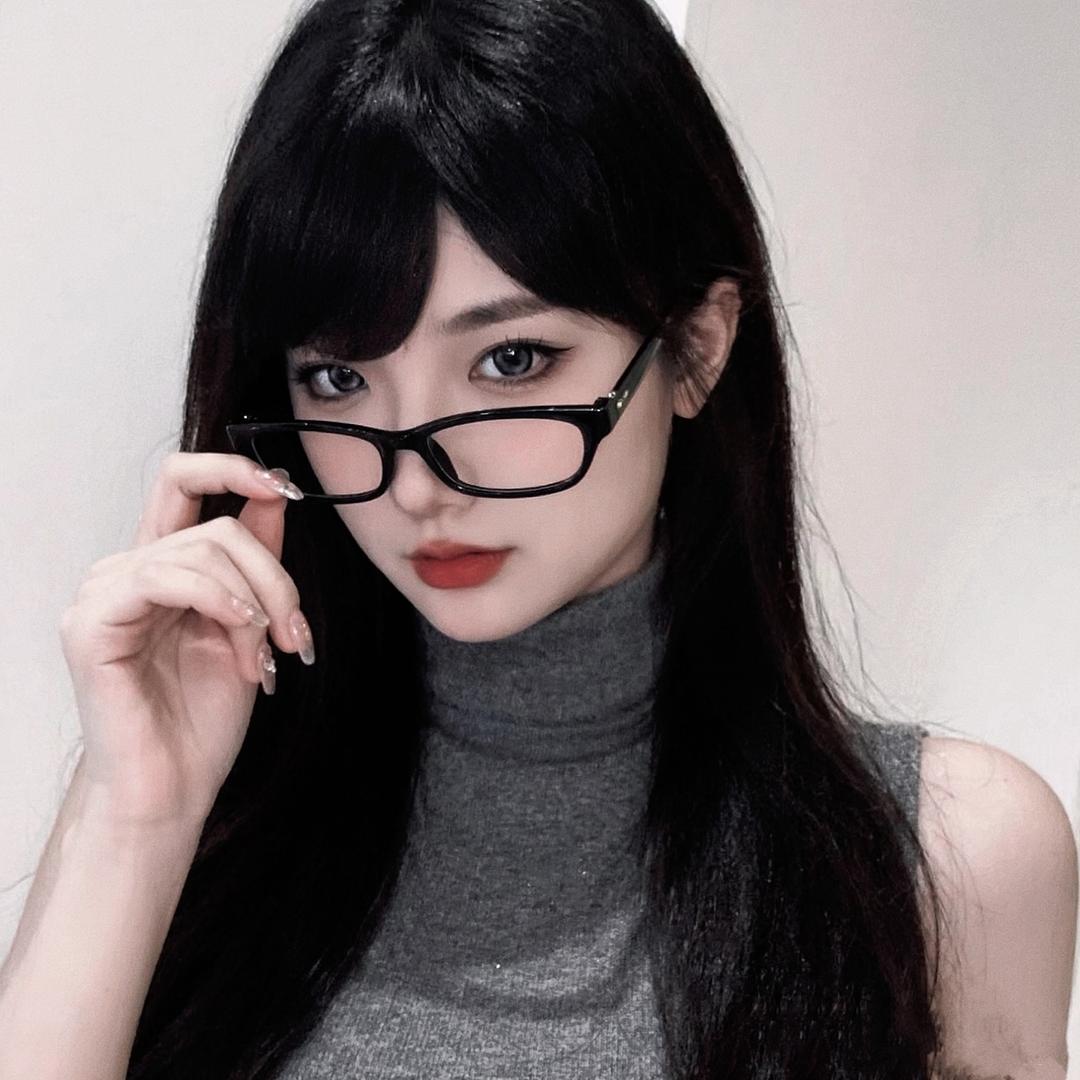 璐璐不寻常