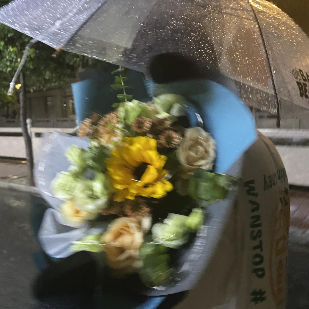 老表二手车批售-骑马过海