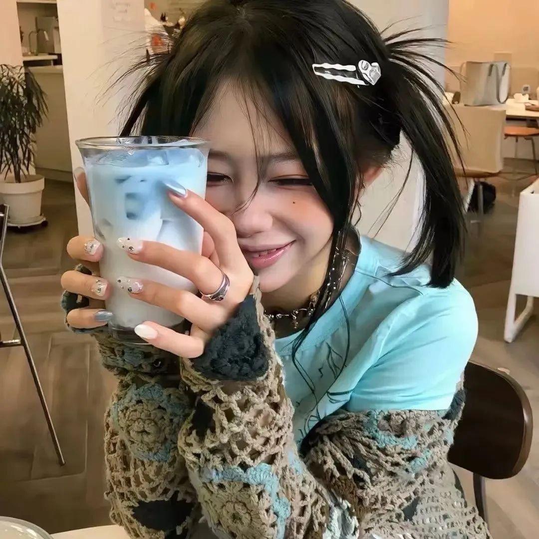 悉梨糊涂哈哈哈
