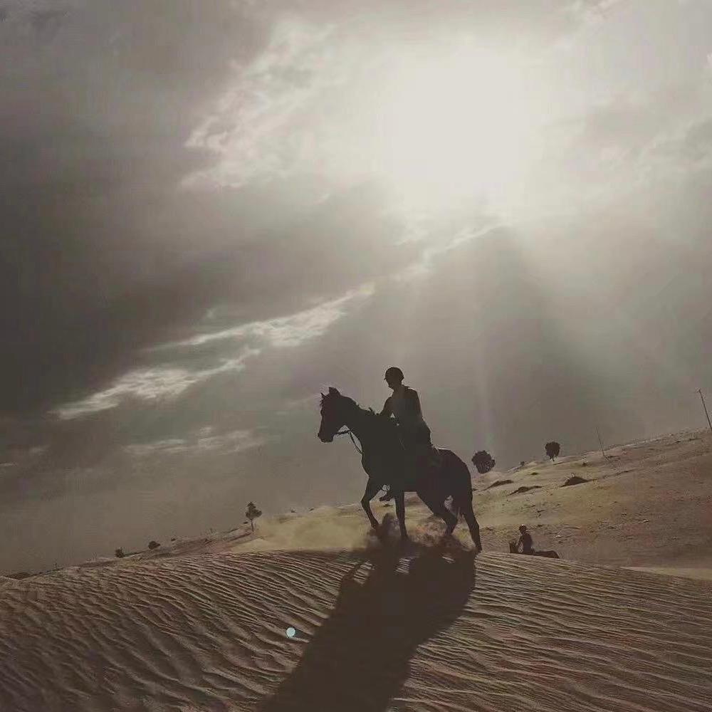 小小怪下士和大大怪将军