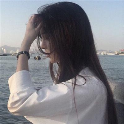 单亲妈妈  默（孤独的人）