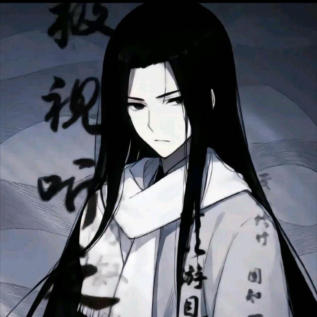 小何