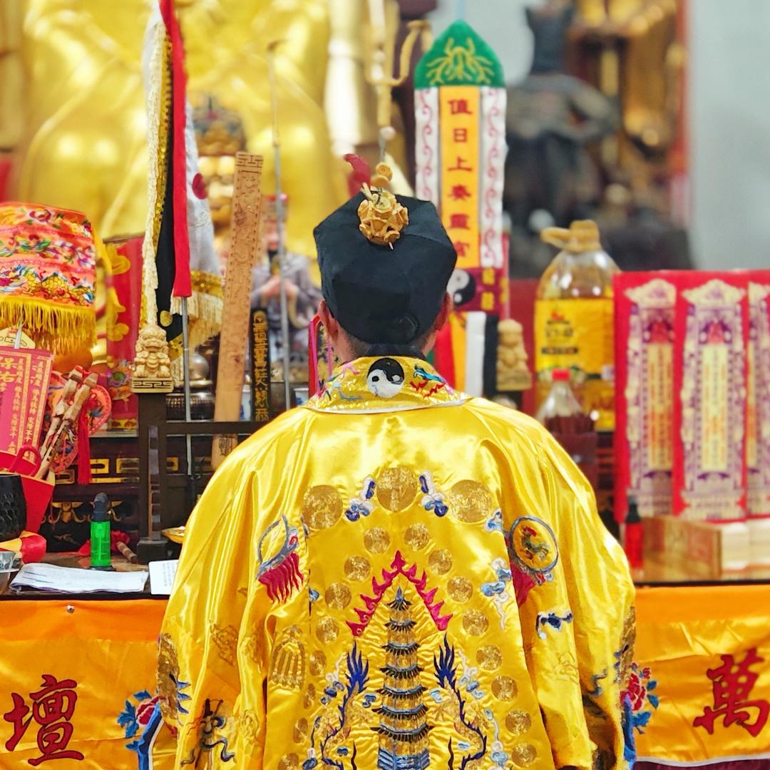 灵桓在道观
