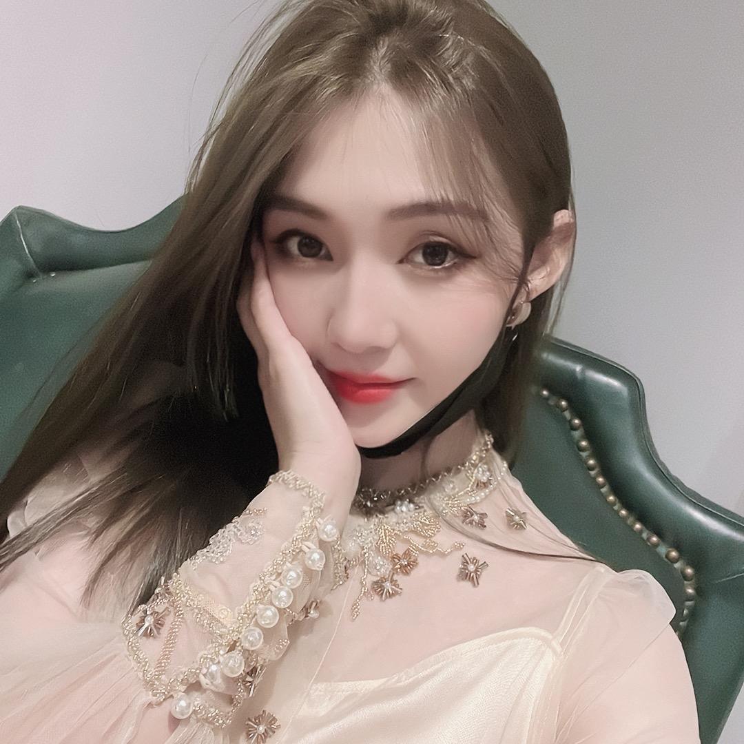 可夏服饰