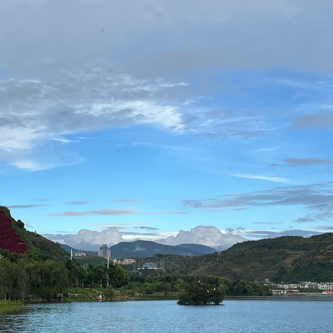 浮生若梦，为欢几何。