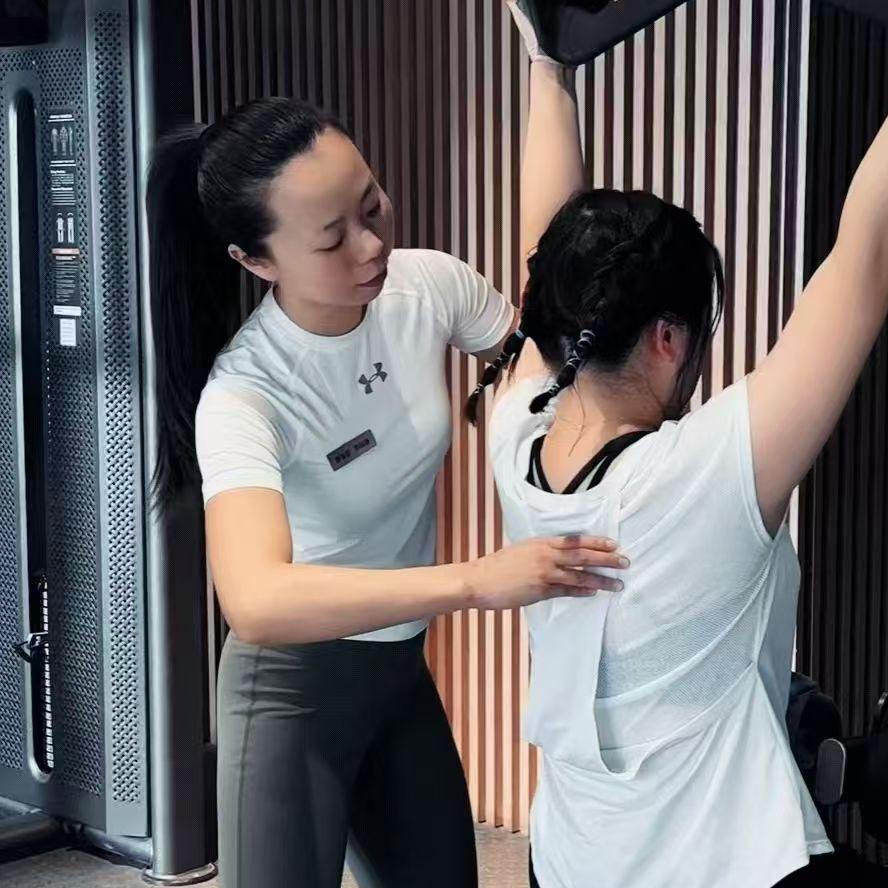 深圳龙岗时光健身昭棠