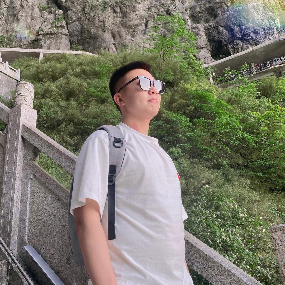 徐 澈